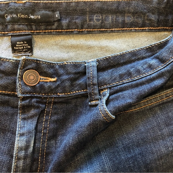 Calvin Klein Jeans Lean Boot Button Flap Rear Pockets Size 12 - (I0723B) - Picture 2 of 8